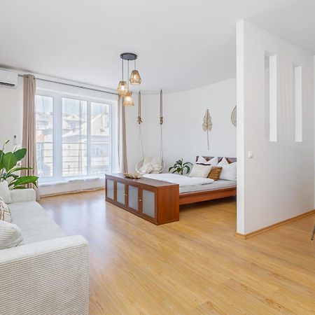 Matteo - Modern Appartment With Free Parking Bratislava Esterno foto